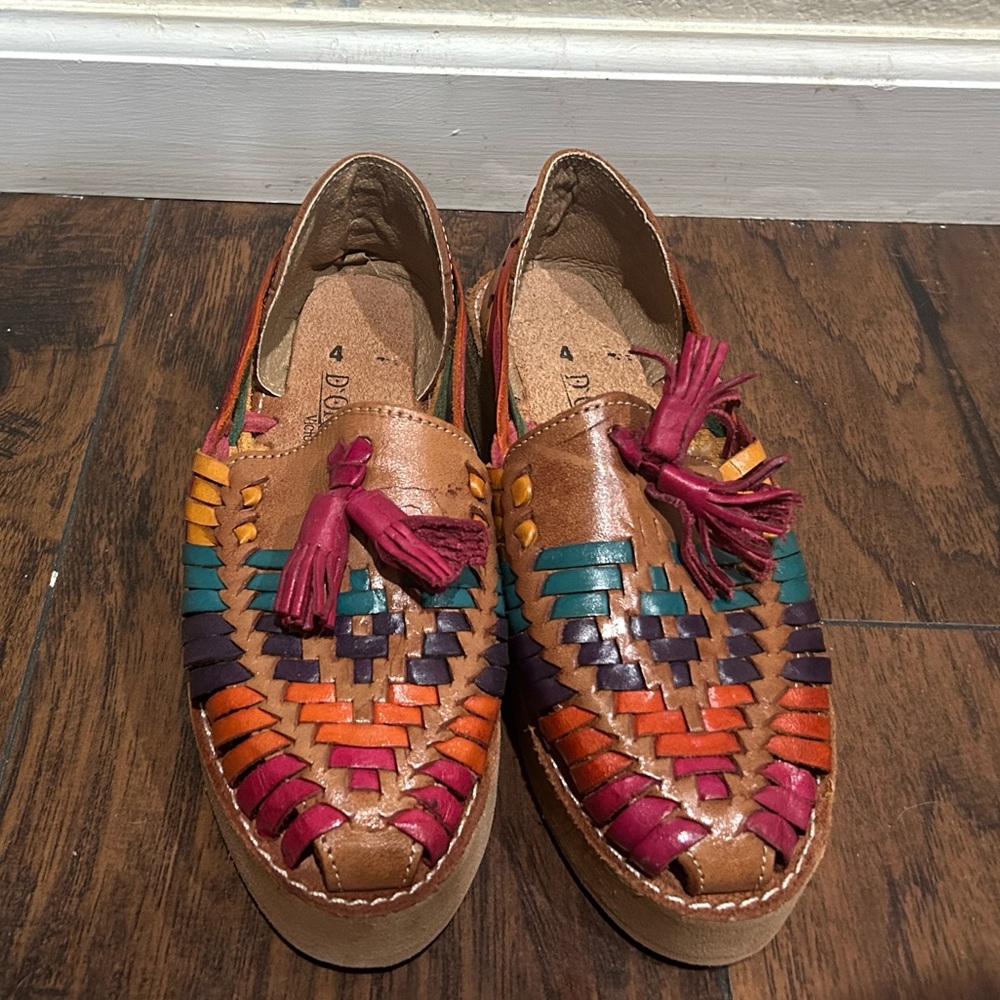 Authentic Women’s Huaraches